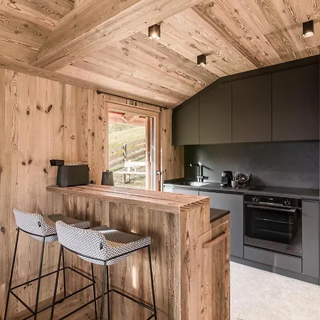 Cooper I Diamantidi - Modern Mountain In The Dolomites * Obereggen