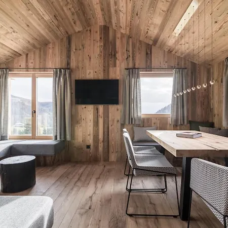 Chalet Cooper I Diamantidi - Modern Mountain In The Dolomites